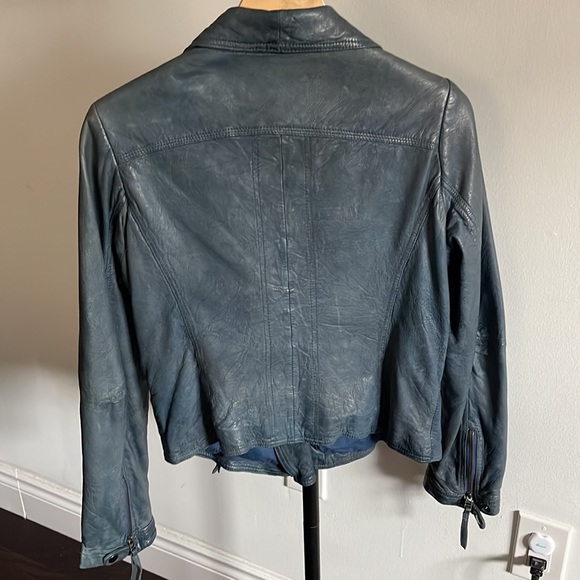 COPY - Leather Jacket - Picture 3 of 3